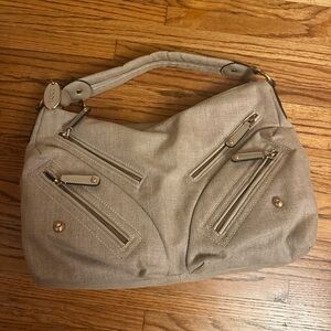 Tod's Elegant Tan Shoulder Bag